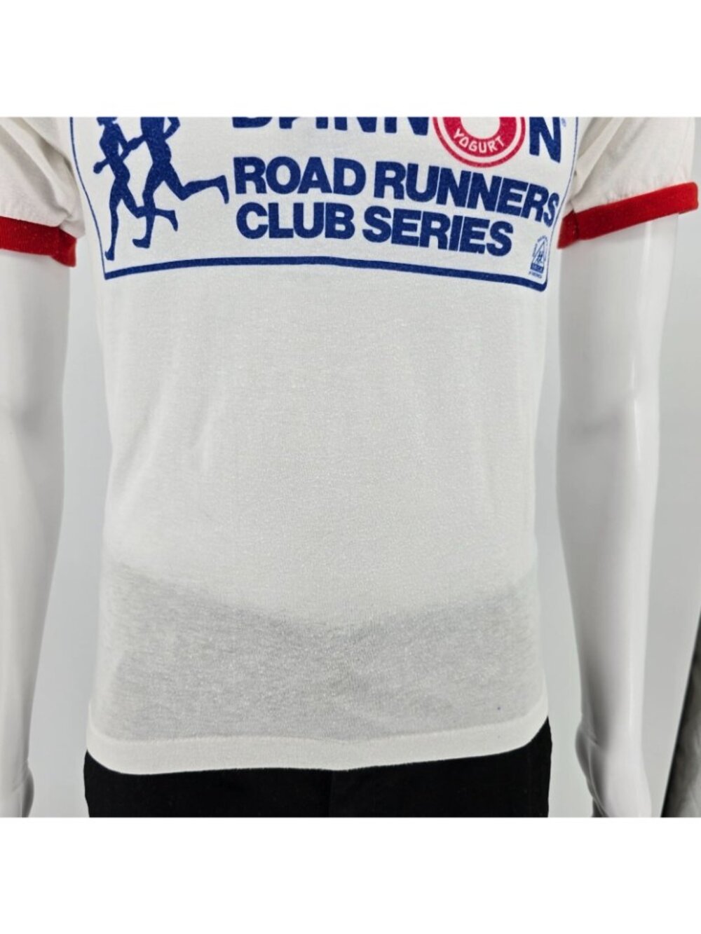 Vintage 1980s Dannon Road Runners Club Hartford 6.4 Miles Ringer T-Shirt (S) - Picture 9 of 13